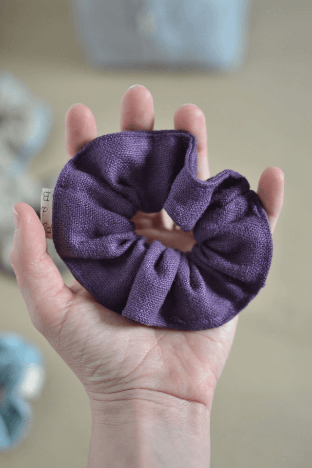 L&#039;Attachant enfant - violet 